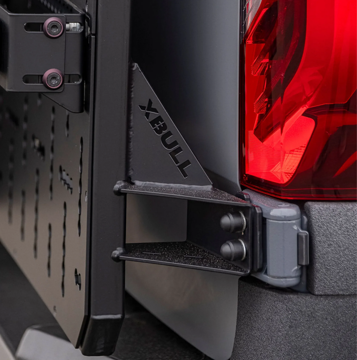 XBull modular rear door carrier system on a Mercedes-Benz Sprinter 907, view 11